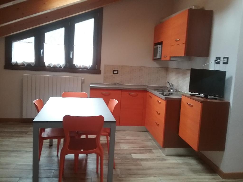 Residence Acero Rosso Ponte Di Legno Eksteriør bilde
