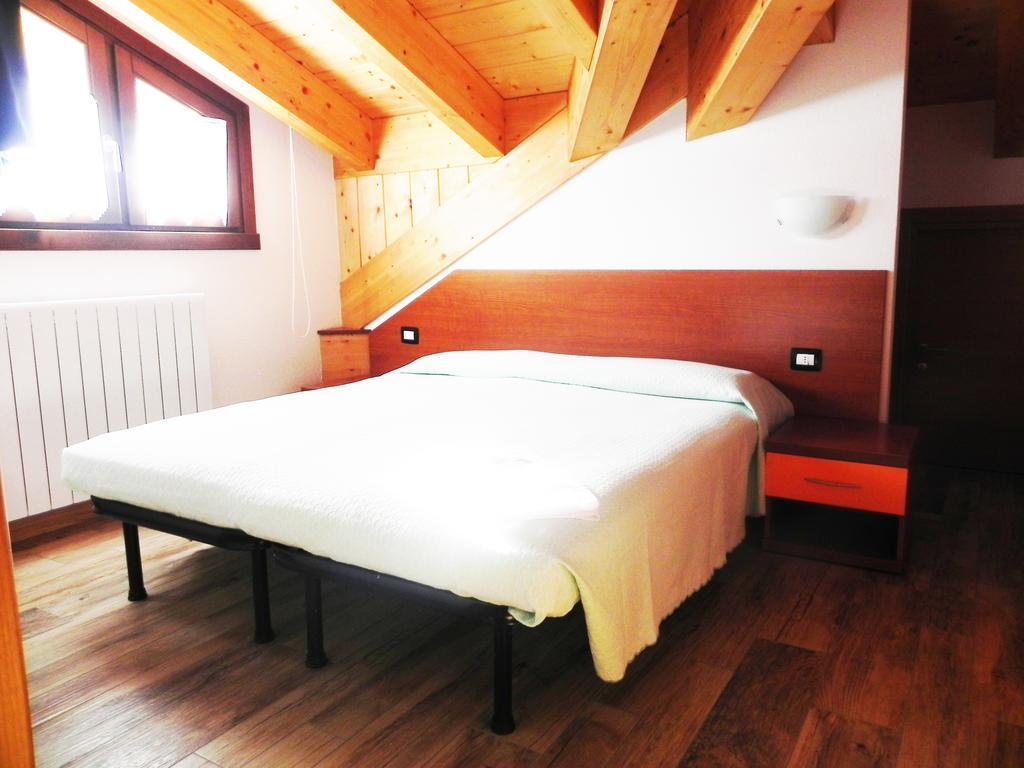 Residence Acero Rosso Ponte Di Legno Eksteriør bilde