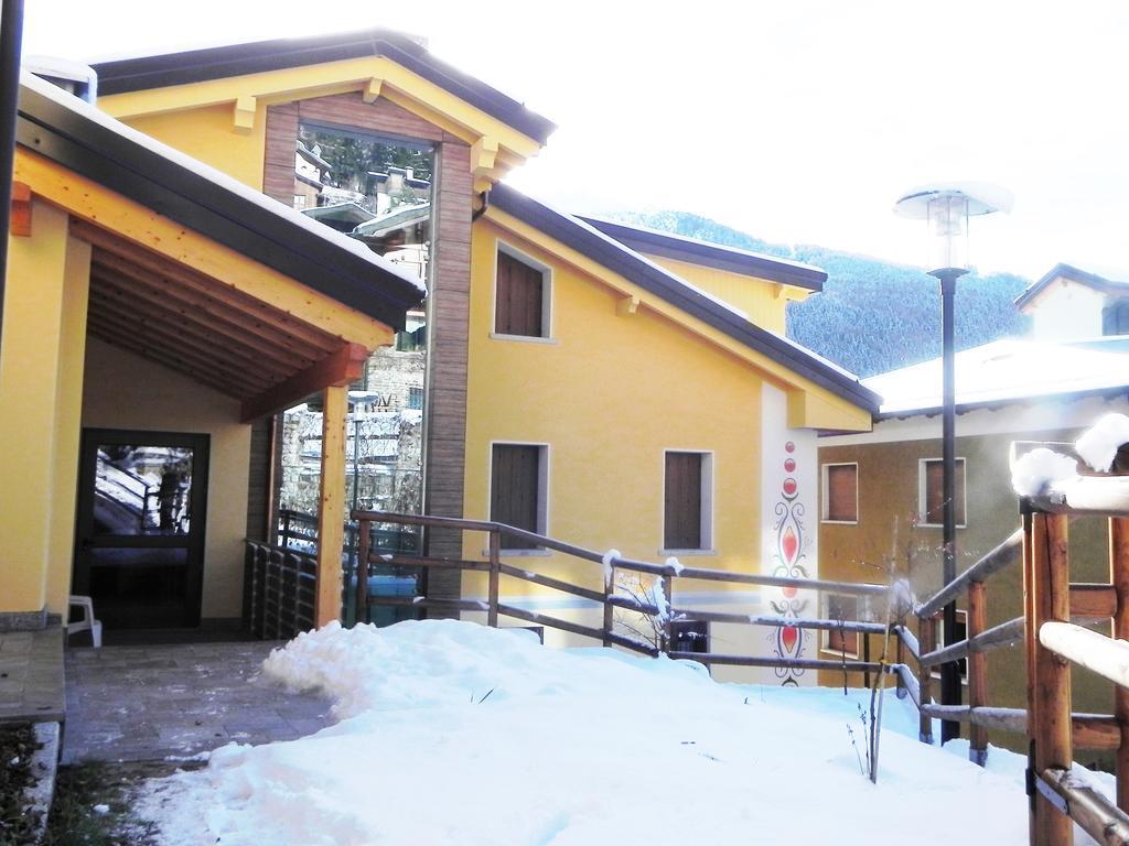 Residence Acero Rosso Ponte Di Legno Eksteriør bilde